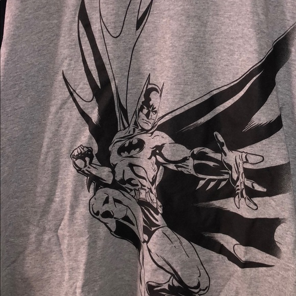 Batman Long Sleeve Tee - Picture 2 of 3